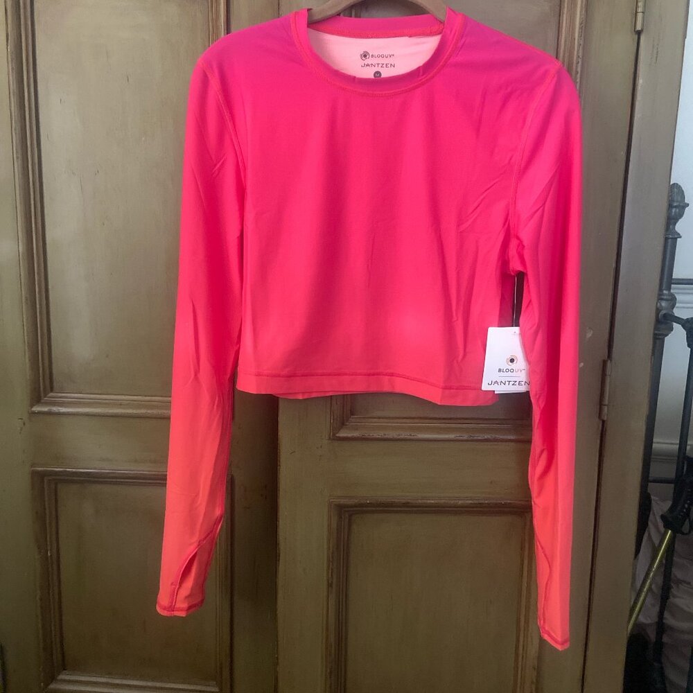 Medium BloqUV Pink Crop Top - UPF Athleticware